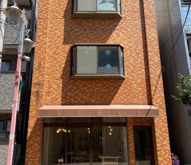 Ota Apartment | Gallery House