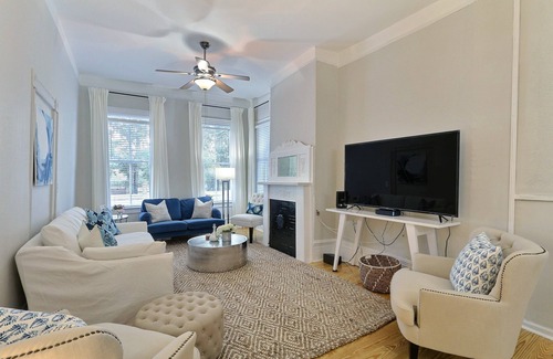 Beach Institute House | Gallery Stays - Parkside Estate