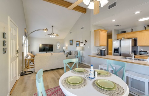 Pirates Beach House | Galveston Getaway: Spacious Home < 1 Mi to Beaches