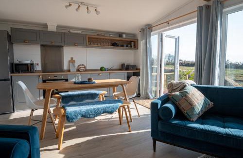 Llanfairpwllgwyngyll House | Galwad y Môr