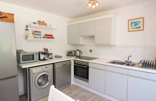 Garn Fadryn Cottage | GALWAD Y MÔR, family friendly, country holiday cottage in Morfa Nefyn