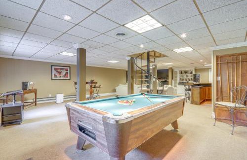 Gainesville House | Game Room and Pond Spacious Gainesville Getaway!