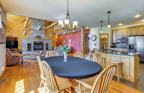 Climax Springs Cabin | Game Room, Deck & Yard: Lake of the Ozarks Retreat