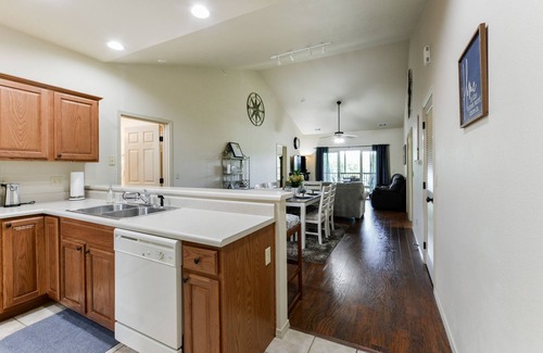 Branson West Condo | Game Room, Golf View, 2 miles to SDC