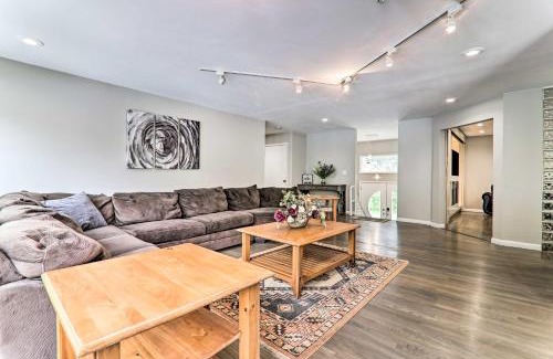 East Stroudsburg House | Game Room, Pool and Hot Tub Poconos Paradise!