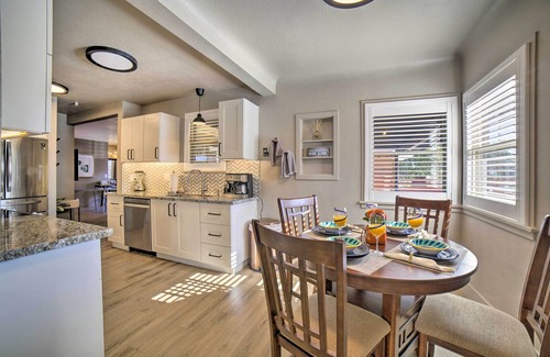 Old Southwest House | Game Room & Putting Green: Reno Home!