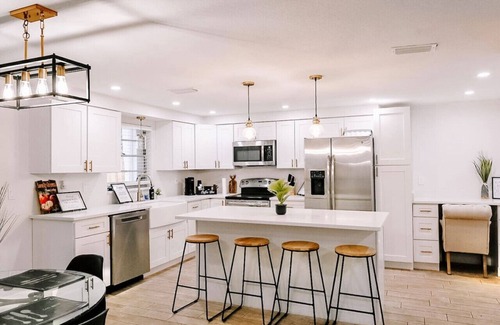 Northlakes Apartment | Game Room & Yard Cozy, Family-Friendly Stay