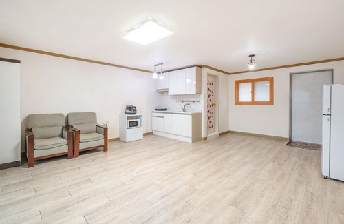 Ganghwa House | Ganghwa Sol Orem Pension