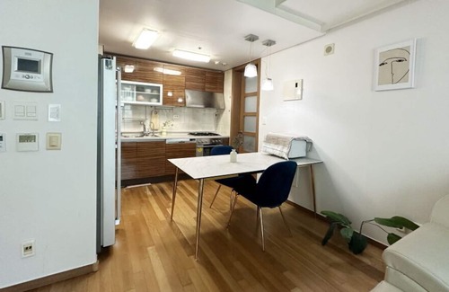 Yeoksam Apartment | ★Gangnam Station 2minutes★ 3Bdr+2Bath+Full Options