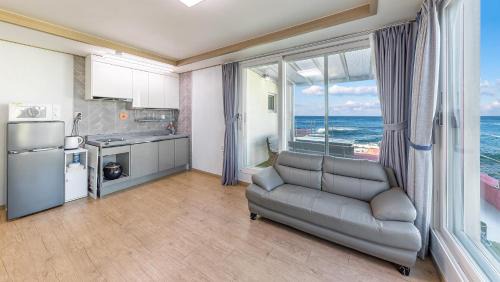Gangneung House | Gangneung Glad Pension