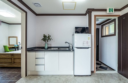 Gangneung House | Gangneung Pension Sea and - Pet Friendly