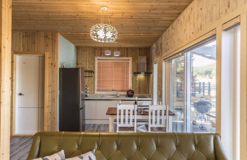Gangneung House | Gangneung Solbit Pension