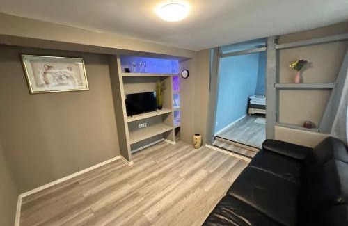 Kestert House | Ganzes Haus für 4 in Kestert