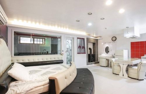 Oeseo House | Gapyeong Belita Pension