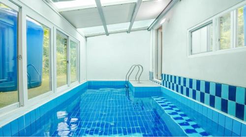 Oeseo House | Gapyeong Gamseong216 Poolvilla Pension