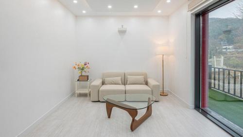 Buk House | Gapyeong Kongkong Kids Pool Villa