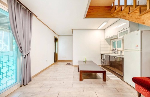 Sang House | Gapyeong Swimteo Pet Pension