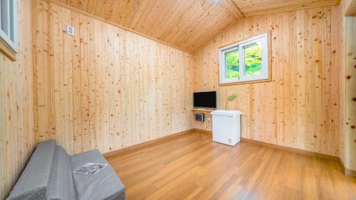 Seorak House | Gapyeong Yumyeongsan Gomone pet Camping