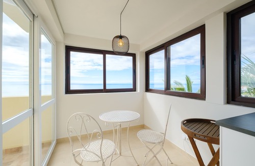 Garajau House | Garajau House - Sunrise to Sunset Ocean View House + Free Premier League