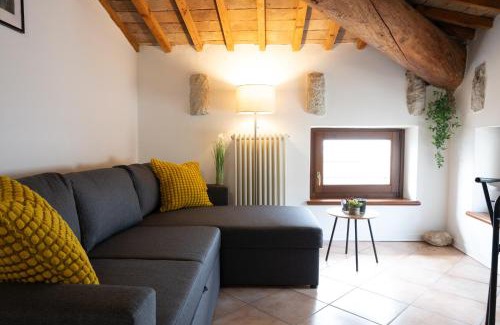 Caprino Veronese Apartment | Garda Lake & Relax - Bellavista Flat 15min from Garda