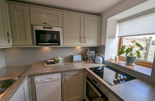 Kelso House | Garden Bank Cottage - Two Bedroom House, Sleeps 4