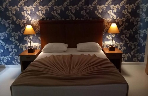 Wadduwa Hotel | Garden Beach Hotel