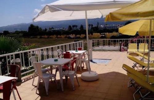 Tingaki Hotel | Garden City Image