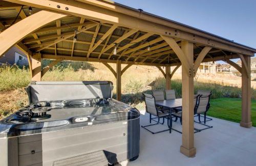 Garden City House | Garden City Vacation Rental Walk to Bear Lake