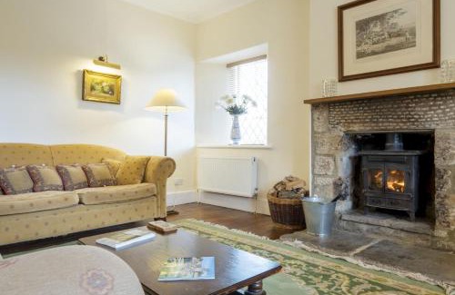 Barrasford House | Garden Cottage Haughton Castle