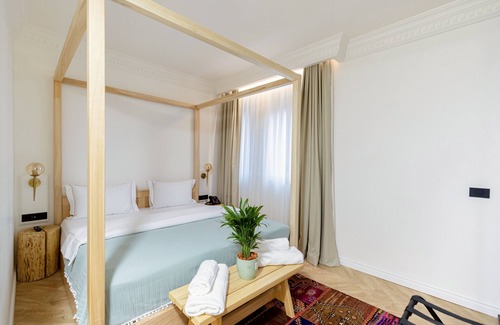 Pristina Hotel | Garden Downtown