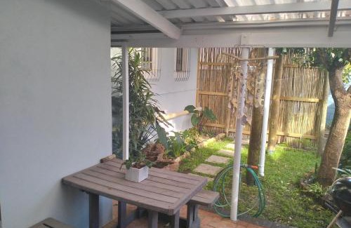 Pringle Bay Apartment | Garden es Cape