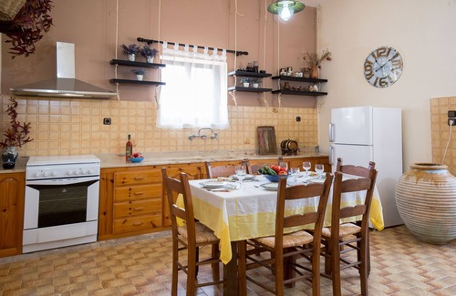 Gramvousa House | Garden Family Villa near Falasarna & Balos