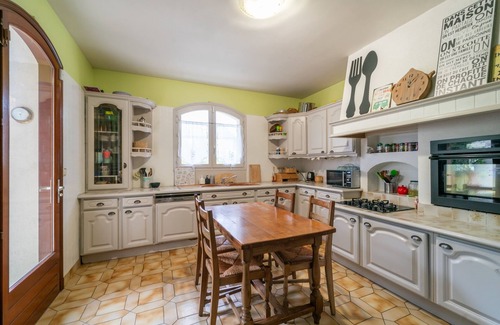 La Courneuve House | Garden Haven - Maison de 180m² avec jardin