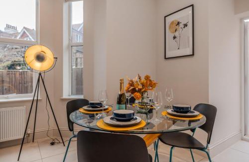Seven Dials Apartment | Garden I Two Bedroom I Two Bathroom I Slp 6 Guests