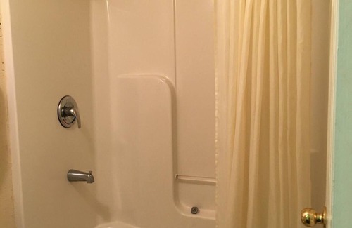 Pine Forest Hotel | Garden Inn & Suites
