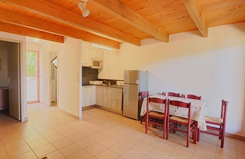 Calcatoggio Apartment | Garden-Level 3-Room Apartment, 6 Sleeps, Near La Liscia Beach