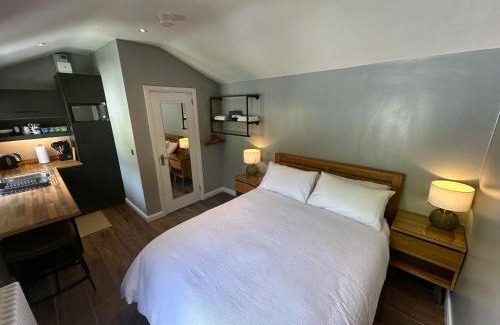 Belfast House | Garden Lodge