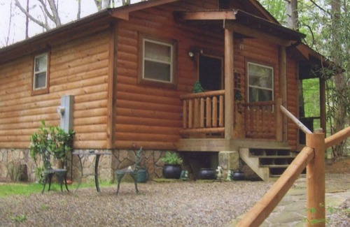 Cosby Cabin | Garden of Eden Cabins