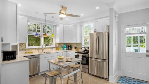 Bahama Village House | Garden of Emma by Last Key Realty