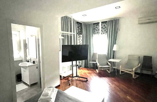 Quartiere XIII Aurelio House | Garden of Rome Guesthouse