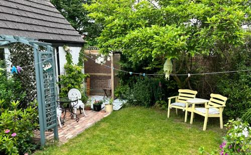 Belfast Apartment | Garden Snug