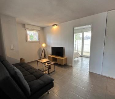 ZAC Andromede Apartment | Garden space - T4 - Airport - Garden - Tram