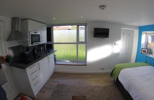 Sheffield Apartment | Garden Studio