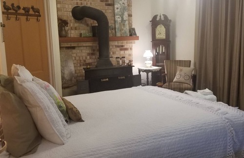 Swanton House | Garden Suite - Countryside view