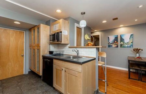 Hastings House | Garden suite on Trinity Street