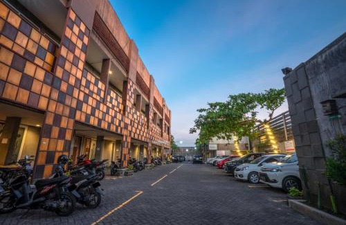 Jember House | Garden View by Calli Rooms