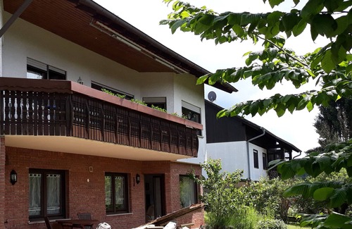 Bundenthal Apartment | Garden view vacation apartment with garden & terrace on a hillside in Dahner Felsenland