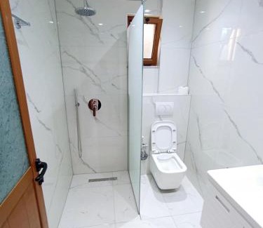 Ksamil Apartment | Garden Vila Ermali