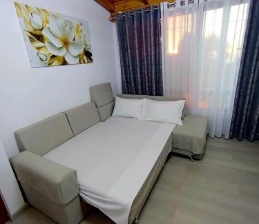 Ksamil Apartment | Garden Vila Ermali