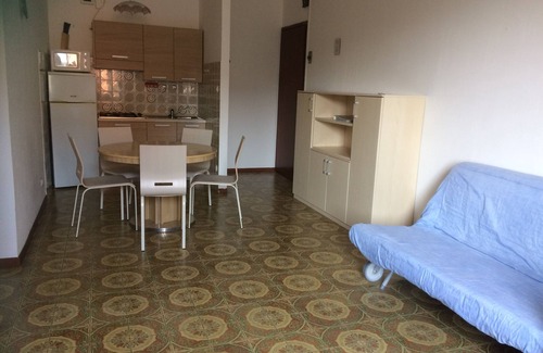 Lugana Apartment | Garden Ville apartment, two-room apartment in residence with pool and garden